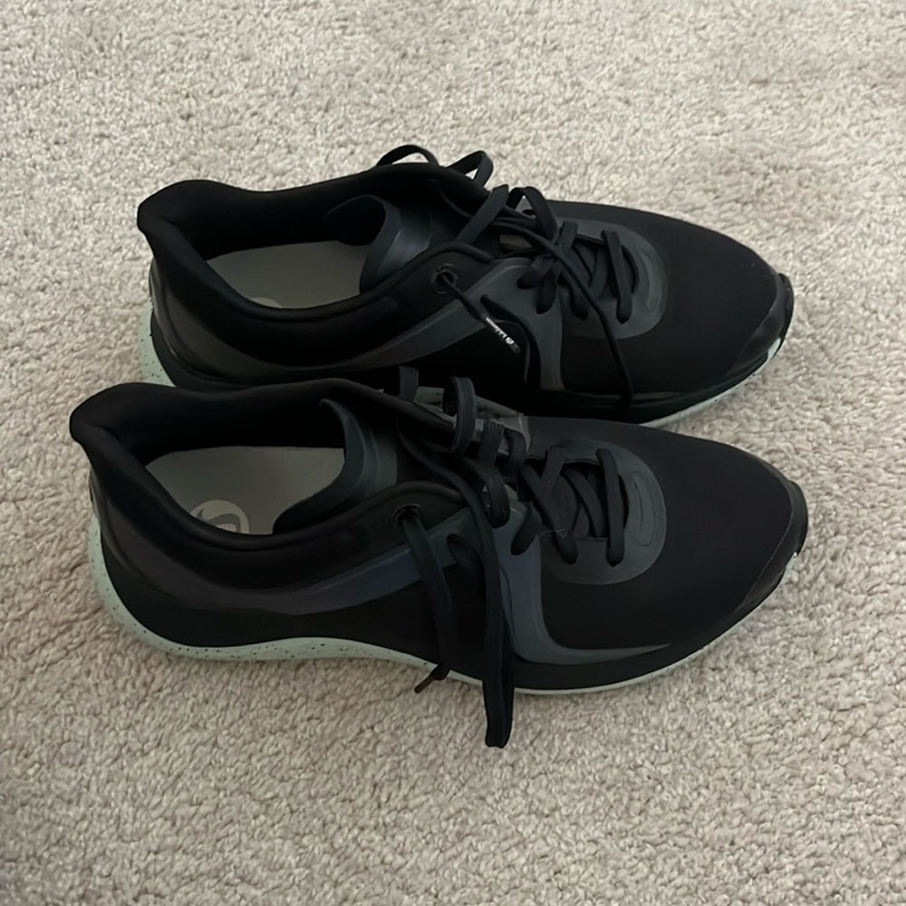 Lululemon shoes